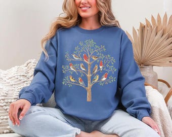 Bird Gift Sweatshirt, Bird Shirt, Bird Watching, Gift Birdwatcher Shirt, Bird Lover Shirt ,Bird Nerd Shirt, Gift for Bird Lover,Bird Species