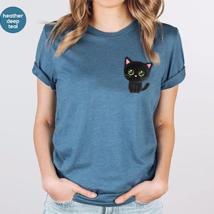 Cat Shirt, Cute Cat Shirt, Cat Lover Shirt, Pocket Cat T-shirt, Cat Mom Tee, Cute Kitty in Pocket Shirt, Gift for Cats Lover, Cat Mom Shirt