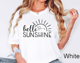 Hello Sunshine Shirt, Hello Sunshine T-shirt, Summer Tee, Happy Summer Shirt, Beach Shirt for Women, Girls Trip T-shirt, Vacation Shirt