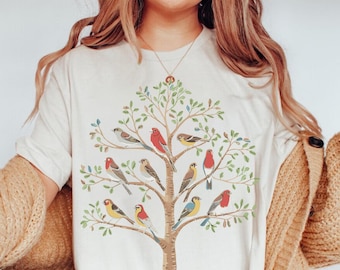 Bird Gift, Bird Shirt, Bird Watching Gift, Birdwatcher Shirt,Bird Lover Shirt,Bird Nerd Shirt ,Gift for Bird Lover,Bird Species,Vintage Bird