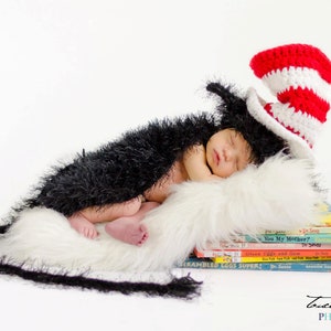 The Cat with the Hat newborn crochet pattern, photo prop or gift idea image 2