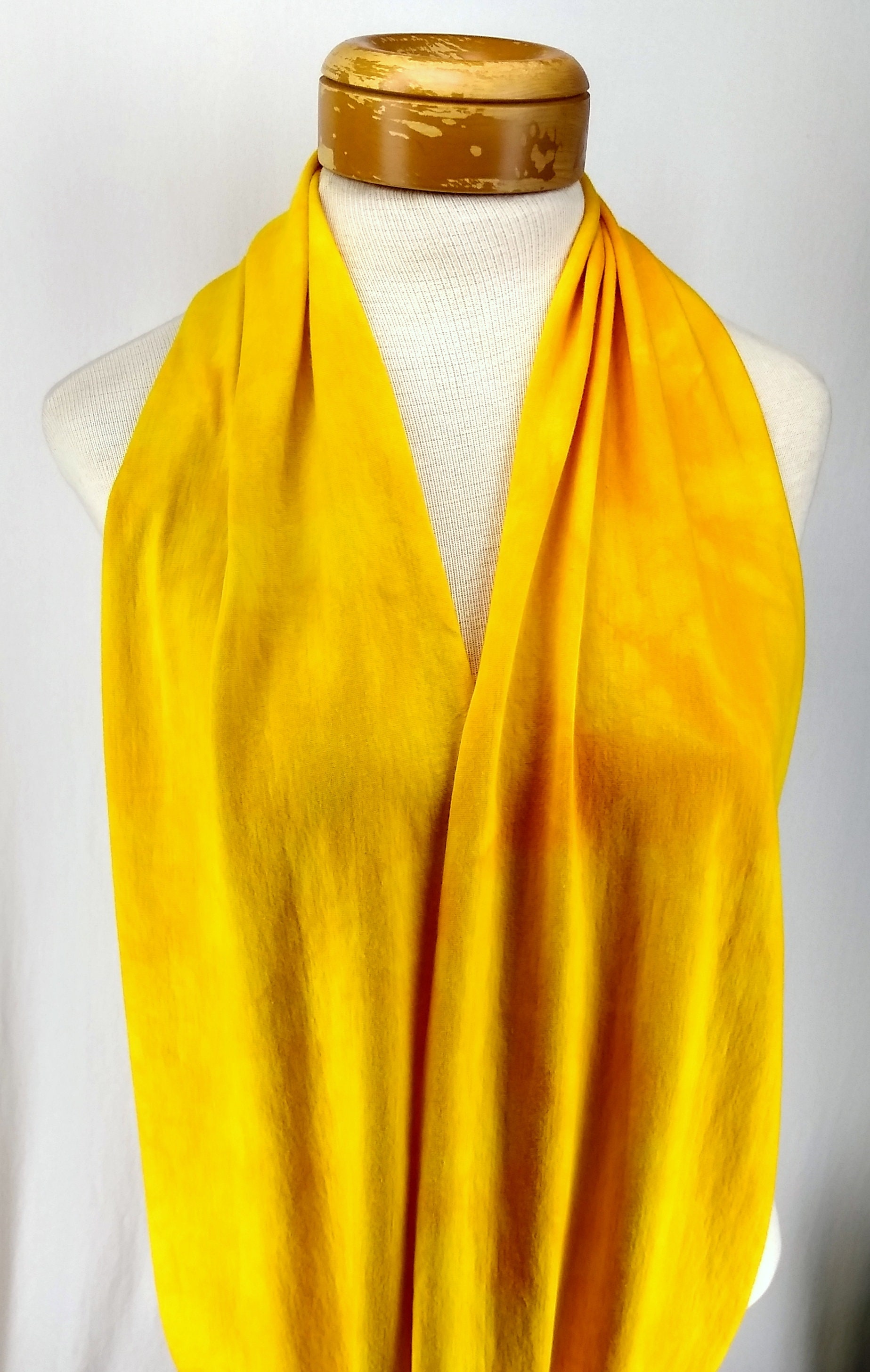 【受注生産品】 Dyed Hand Yellow Canary Infinity Bamboo Apricot Scarf, 小物