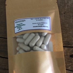 Organic Ashwagandha Capsules image 1