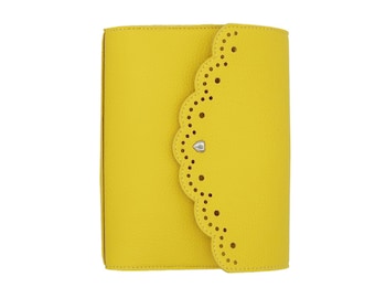 Sunshine Yellow B6 Vegan Leather Planner Cover – Scalloped Bella Travelers Notebook