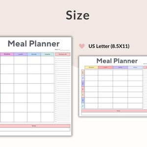 Op de afbeelding: Twee maaltijdplanners, &eacute;&eacute;n groot en &eacute;&eacute;n klein, met de tekst "Meal Planner" bovenaan. De grotere planner heeft een wekelijkse indeling met secties voor maaltijden en een boodschappenlijst. De kleinere planner is US Letter formaat (21,6 x 27,9 cm).