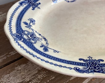 Vintage serving platter, Blue and white platter