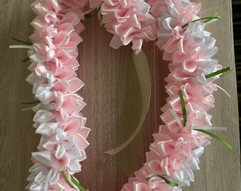 Graduation spiral ribbon lei - pink and white