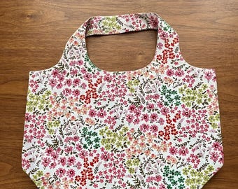Handgefertigte Einkaufstasche aus Baumwolle mit Blumenmuster