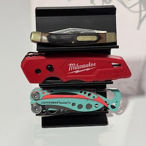 Pocket Knife Display