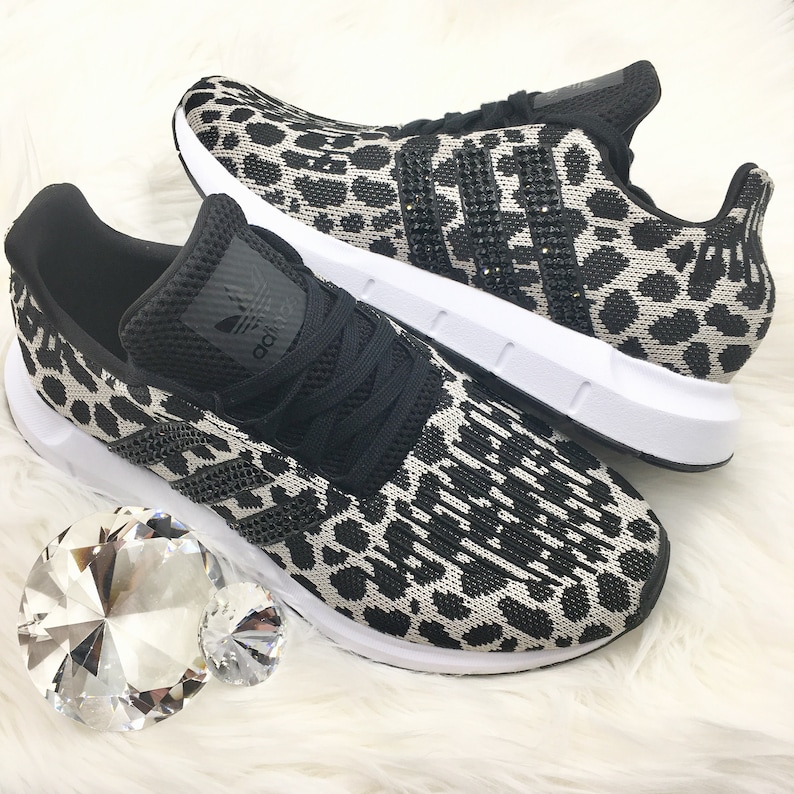 leopard swift run shoes
