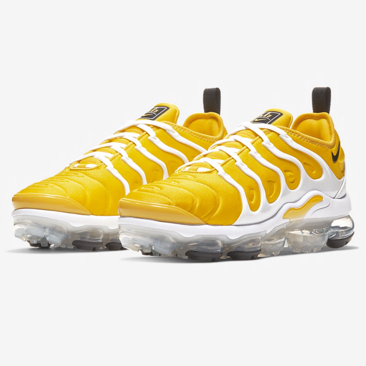 nike vapormax swarovski