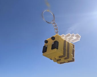 Happy Bee Keychain – 3D Printed Minecraft-Inspired Companion