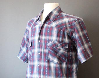 Mens Vintage Snap Western Shirt. Ranch Shirt. Cowboy Shirt. Southwestern. Red Blue White Plaid. Size Large. Gogovintage. Free Shipping