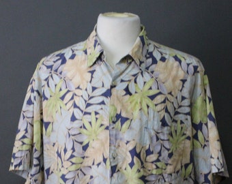 Tori Richard Hawaiian Shirt. Aloha Shirt. Tropical Shirt. Vintage. Floral Print. Size XL. Gogovintage. Free Shipping