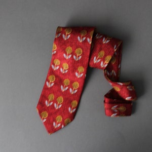Zegna Tie. Abstract Floral Print Tie. Silk Tie. Red Gold. Vintage. Office Tie. Gogovintage. Free Shipping image 1