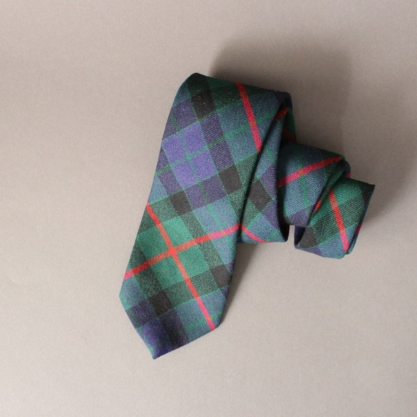 60s 70s  Scotland Tartan Plaid Tie. Green Black Blue Red Tie. Wool Tie. Vintage. Office. Gogovintage. Free Shipping