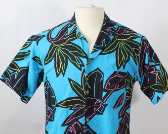 Vintage Hawaiin Shirt. Tropical Shirt. Blue Black  Multi Neon Floral Print. Men's Size Small. Gogovintage. Free Shipping