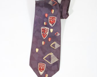 Rare 1940s Wide Art Deco Aztec Masks Design Swing Tie. Purple Tie With Red White Yellow Modern Design. Vintage. Gogovintage. Free Shipping