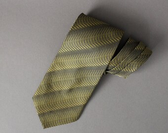 Retro 80s Gold Black Wavy Stripe Dress Tie. Vintage Tie. Office. Gogovintage. Free Shipping