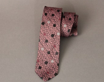 80s New Wave Tie. Purple Red Silver Black Retro Modern Pattern Tie. Club Tie. Gogovintage. Free Shipping