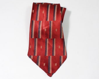 Vintage 1940s 50s Art Deco Abstract Pattern Dress End Stitch Tie. Red Tie With Black Silver Design. Gogovintage. Free Shipping