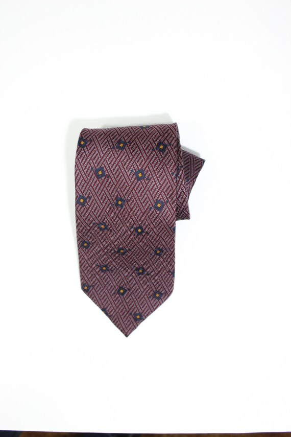 Valentino Criss Cross Geo Print Silk Tie. Red Blac