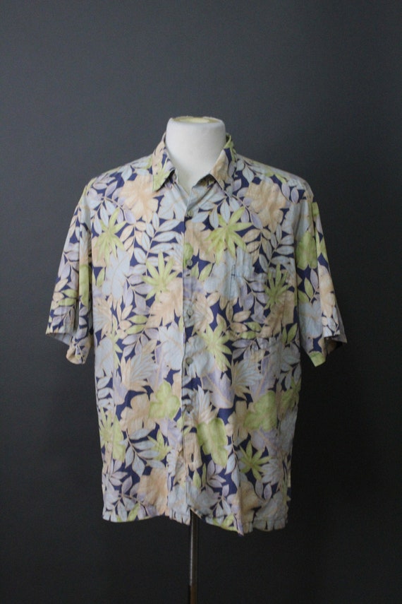 Tori Richard Hawaiian Shirt. Aloha Shirt. Tropical