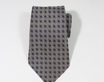 Vintage 1940s 50s MCM Diamond Squares Pattern Dress Tie. Silver Gray Tie With Red Black Design. Gogovintage. Free Shipping