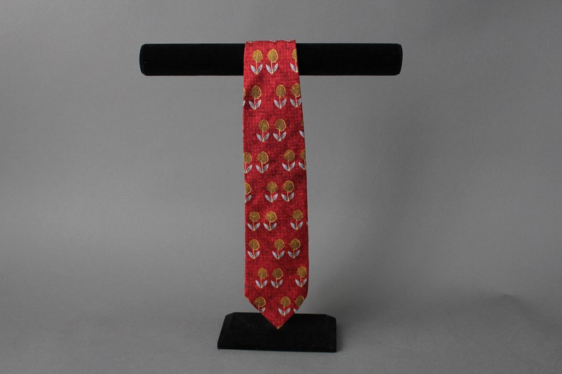 Zegna Tie. Abstract Floral Print Tie. Silk Tie. Red Gold. Vintage. Office Tie. Gogovintage. Free Shipping image 2