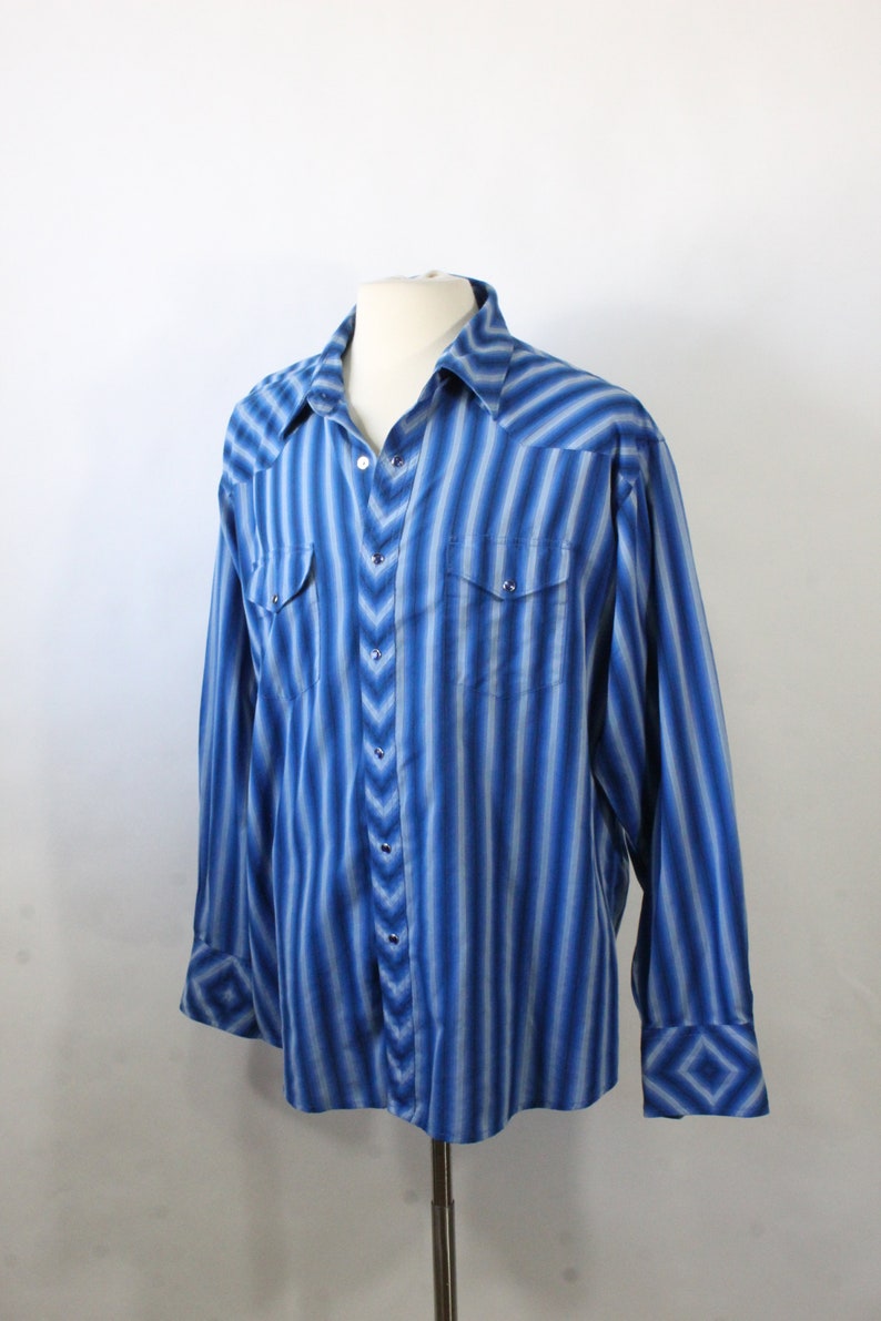 80s Wrangler Western Shirt. Snap Button. Vintage. Cowboy Rodeo Shirt. Southwestern. Blue Stripe Print. Size Xl. Free Shipping image 3