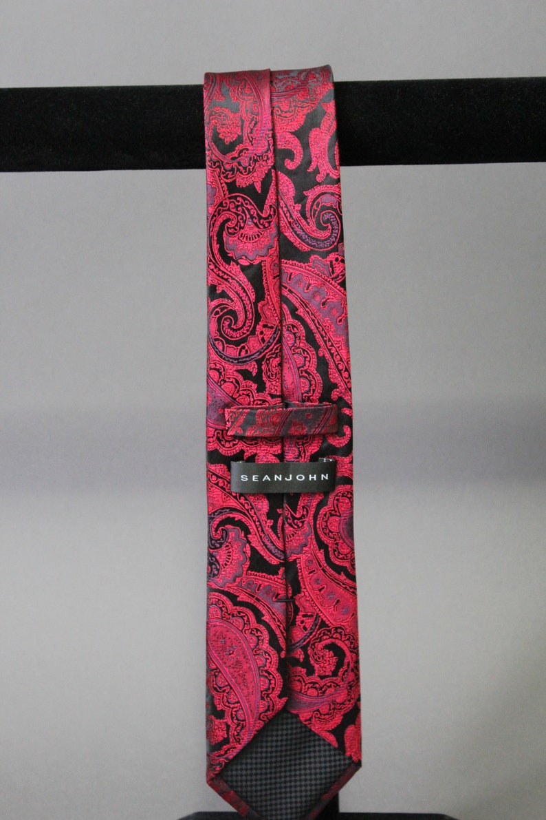 Vintage Wedding Dress Tie Mens Paisley Tie Gogovintage Red black Paisley Tie Free Shipping Office Silk Tie