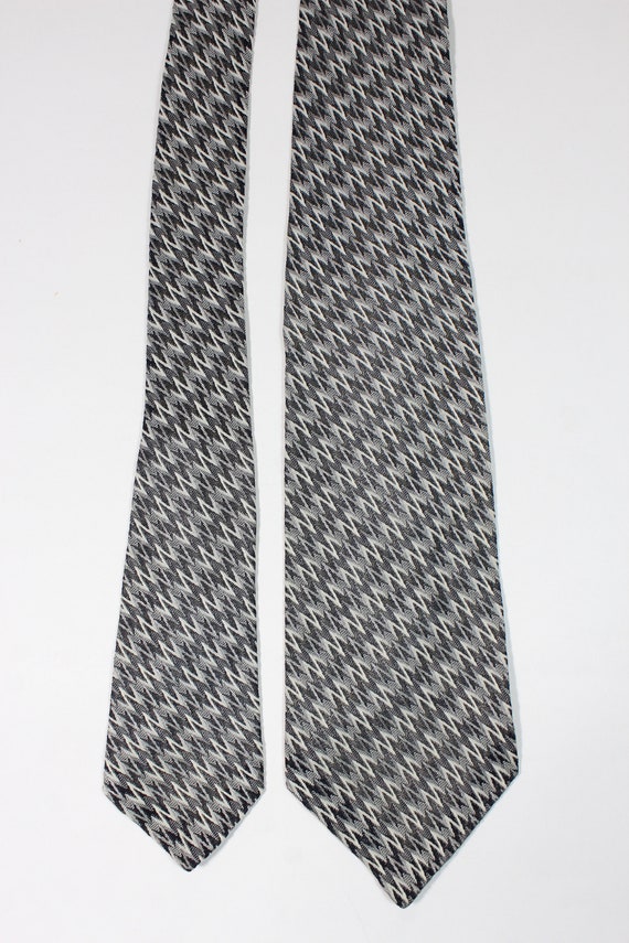 Vintage 1940s 50s Dress Tie. Black White Gray Mid… - image 3