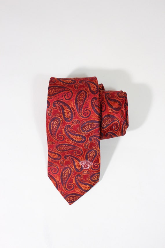 Gianni Versace Paisley Dress Tie. Vintage.  Red Ti