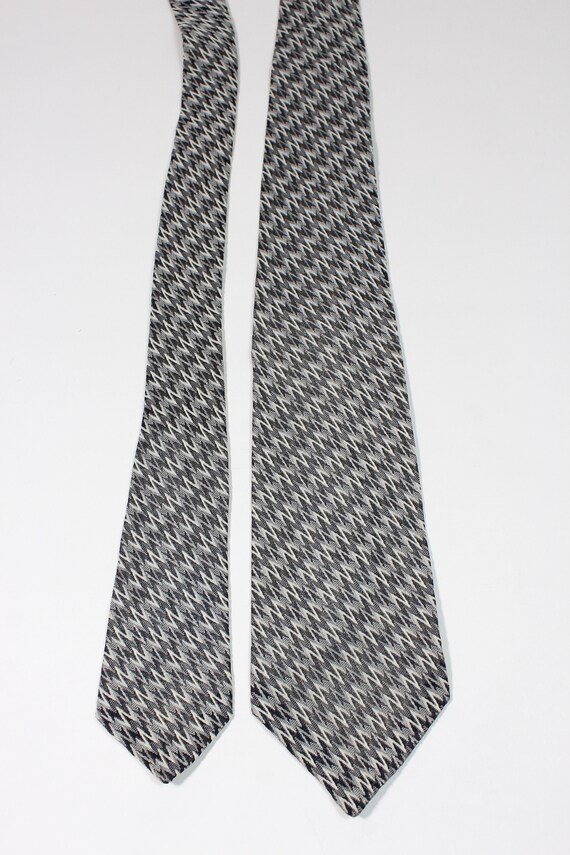 Vintage 1940s 50s Dress Tie. Black White Gray Mid… - image 2