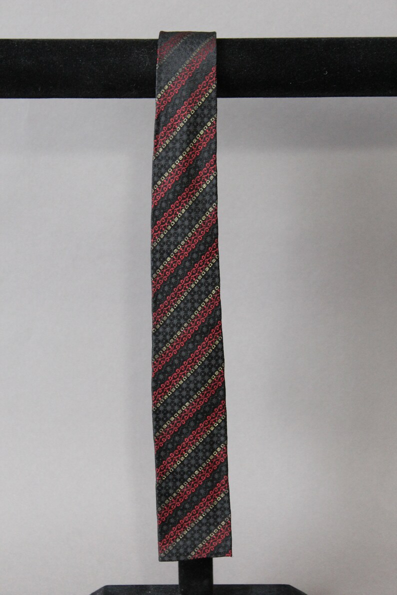 Emilio Pucci 1960s Vintage Tie. Red Black Silver Stripe Mid Century Modern Pattern. Rare Find. Silk. Gogovintage. Free Shipping image 2