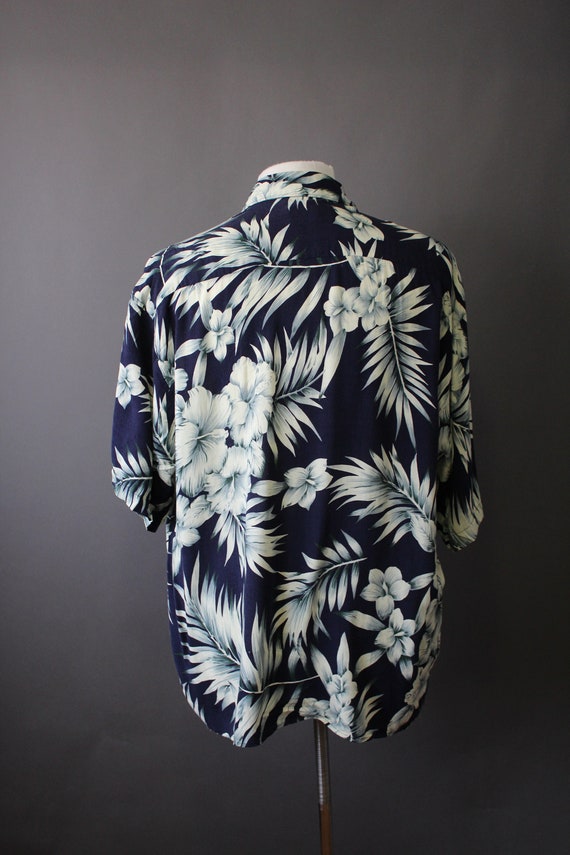 Hawaiian Shirt. Tropical Floral Print. Summer Shi… - image 3