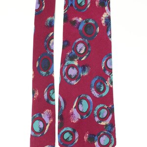 Ungaro Modern Abstract Dress Tie. Reddish Purple Blue Circles Pattern Tie. Silk Tie. Vintage. Gogovintage. Free Shipping image 3