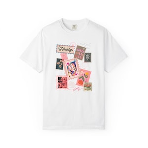 Briefmarken Hemd Dolly Parton Shirt auf Komfortfarben Herzkönigin Bild 2