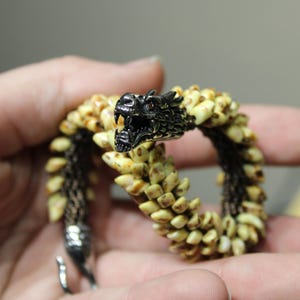 Bracelet dragon perles préfabriqués