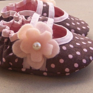 Baby Girl Bella Crib Shoes Sewing Pattern. Baby Girl Sewing Pattern. Newborn Infant Toddler Pattern. Do it yourself/ 5 different sizes image 3