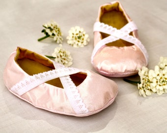 Angelina Ballerina Baby Girl Shoes PDF PATTERN- DIY -5 different sizes