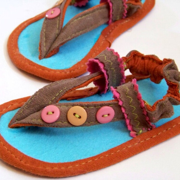 Patron de couture de sandales bébé pour bébés garçons et bébés filles Thong Sandals pour bébé