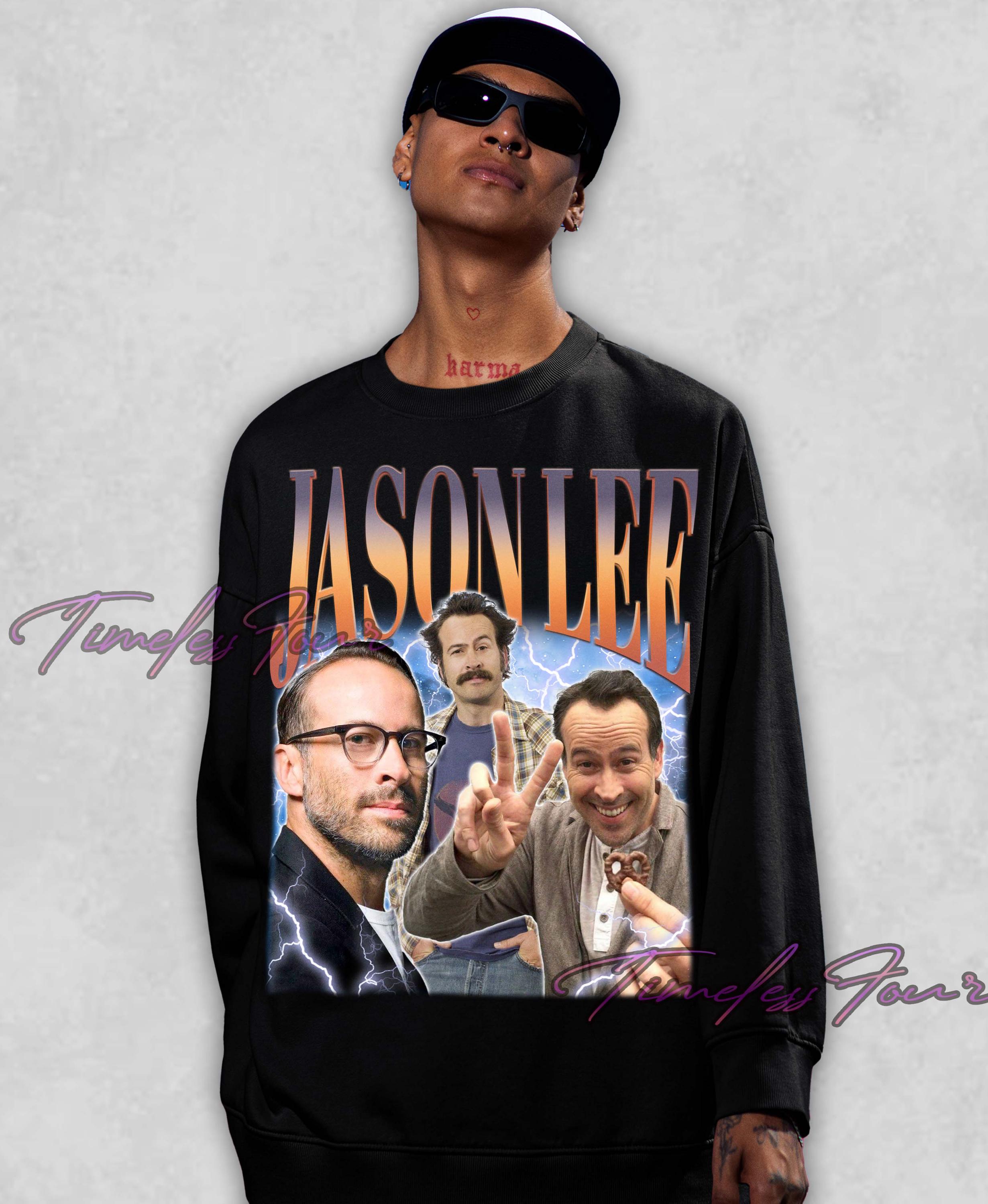 ジェイソン・リーのシャツ、ジェイソン・リーのTシャツ、ジェイソン・リーのファンTシャツ、ジェイソン・リーのレトロスウェットシャツ、ジェイソン・リーのヴィンテージグッズギフト、クリスマスプレゼントのアイデア  - Etsy 日本, image size:2461x3000