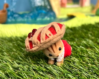 Sylvanian calico berry pie themed chipmunk squirrel baby handmade custom figure