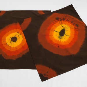 Shibori organic cotton napkins, Hand dyed cotton napkins, Tie-dye napkins, Reusable napkins, Set of 2 reusable napkins, Earth tone napkins