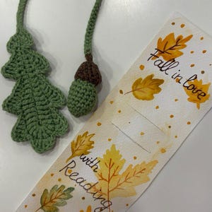 Crochet Oak Leaf Bookmark with Acorn & Watercolor Card: Handmade Fall Gift