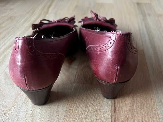 Vintage cole haan red heeled tassel loafers, slip… - image 4