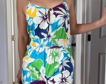 Tuta Estiva Donna Scollo A V Senza Maniche – Corta, Con Tasche, Colore Caramello, Taglie Forti