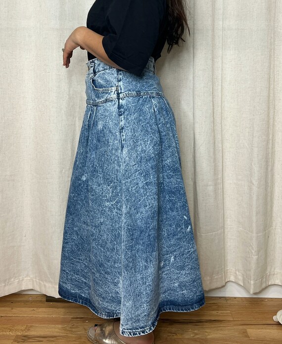 Vintage 1980s denim skirt, acid wash Medium ankle… - image 7