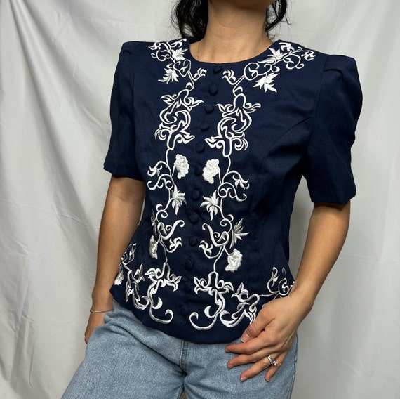 Vintage 1980s Karin stevens blue embroidered shor… - image 6